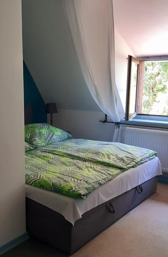 Spichlerz Na Krakowskiej Kazimierz Dolny Bagian luar foto